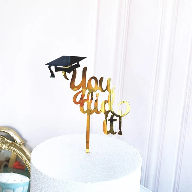 graduation cake toppers